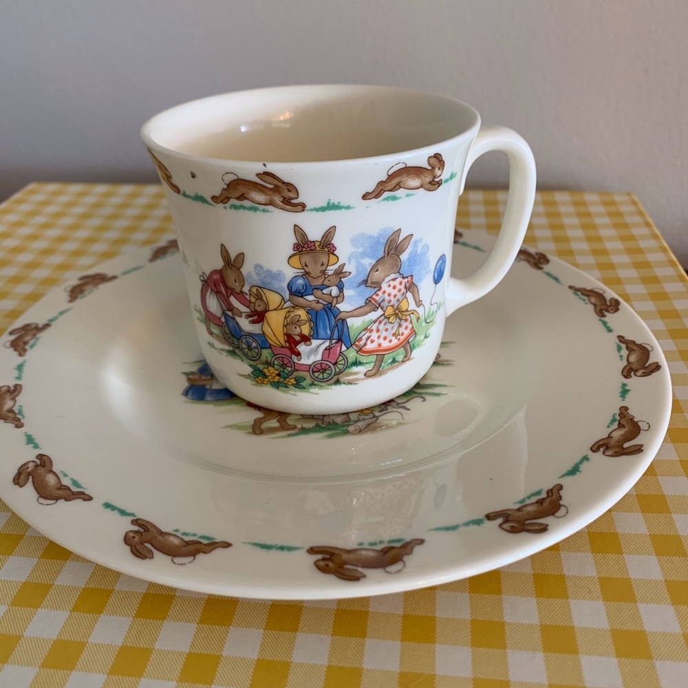 NEW: Bunnykins Plate and Mug Set for Kids